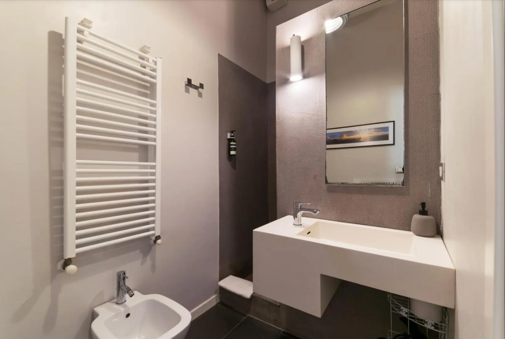 *** Guest house B&B Parigi Bologna Italy