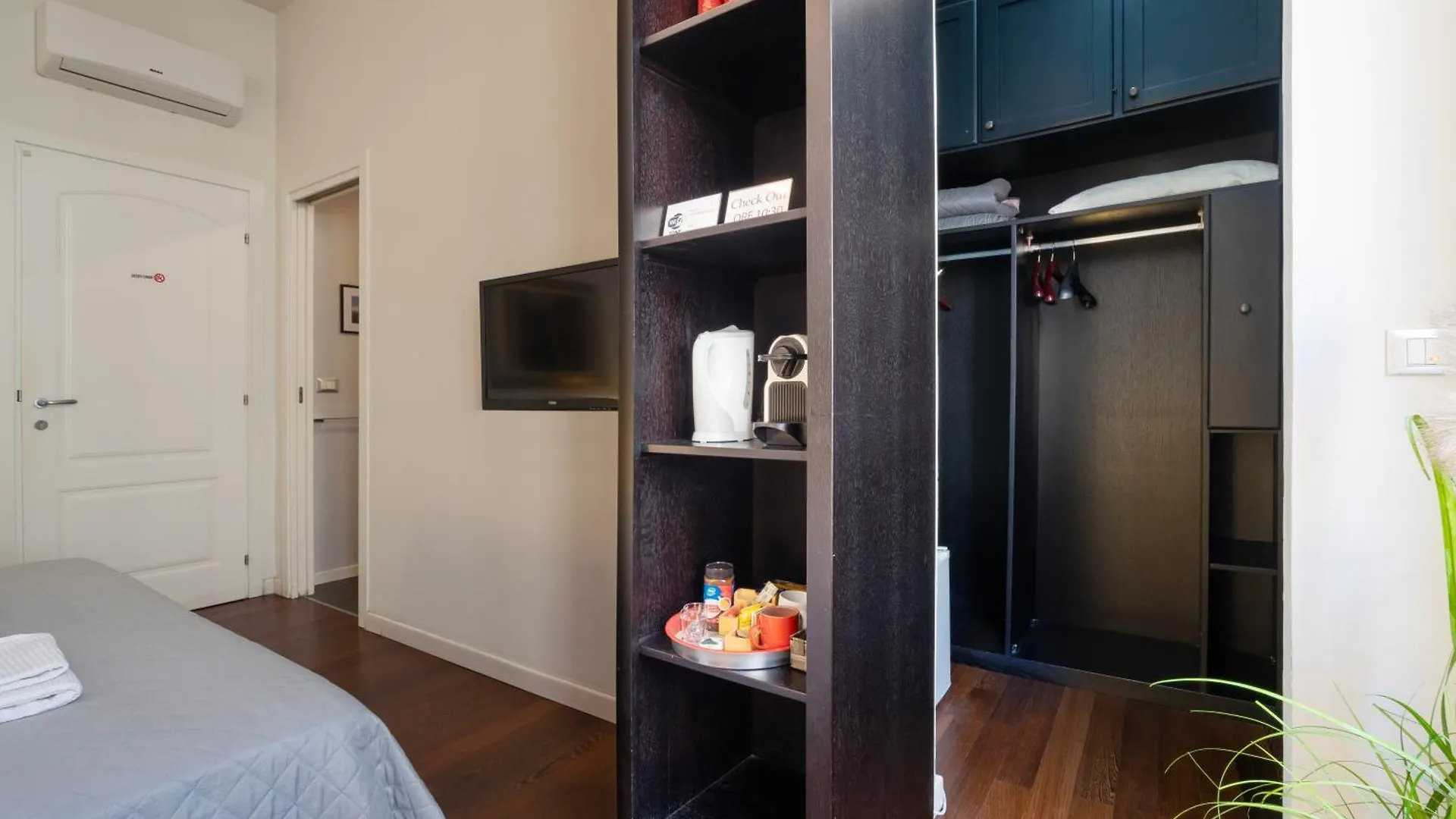 B&B Parigi Bologna 3*,